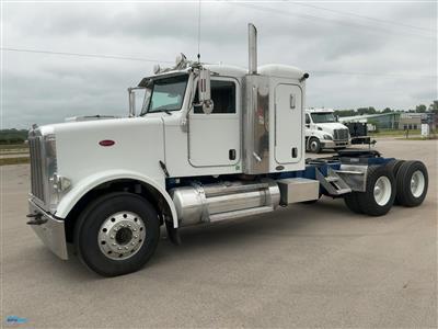 2006 Peterbilt 378