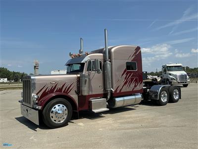 2003 Peterbilt 379