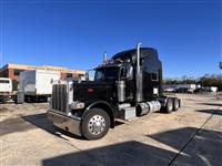 2017 Peterbilt 389