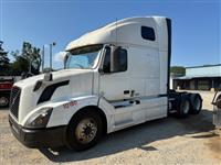 2017 Volvo VNL