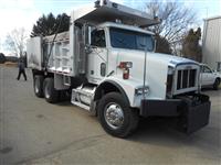 Used 2001 Freightliner FL112 for Sale