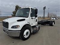2025 Freightliner M2 106