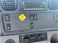 2022 Freightliner M2 106