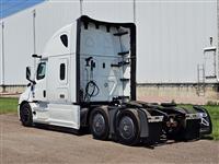 2026 Freightliner PJ126SLP