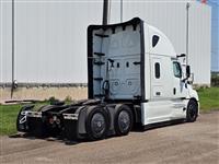 2026 Freightliner PJ126SLP