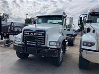 2013 Mack GU700