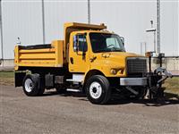 Used 2009 Freightliner M2106V for Sale