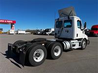 2022 Freightliner PE116DC