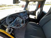 2022 Freightliner PE116DC