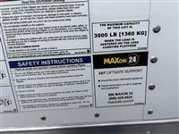 2027 Freightliner M2 106 26' Box & liftgate