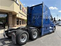 2022 Freightliner New Cascadia 