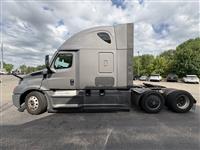 2022 Freightliner New Cascadia 