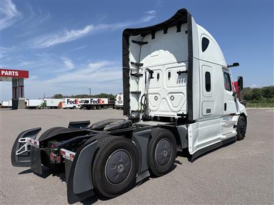 2026 Freightliner PJ126SLP