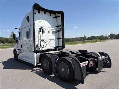 2026 Freightliner PJ126SLP