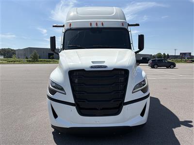 2026 Freightliner PJ126SLP