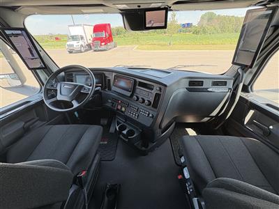 2026 Freightliner PJ126SLP