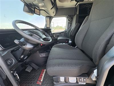 2026 Freightliner PJ126SLP