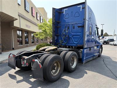 2022 Freightliner New Cascadia 