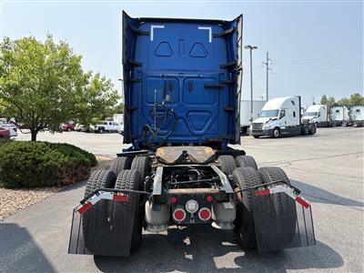 2022 Freightliner New Cascadia 