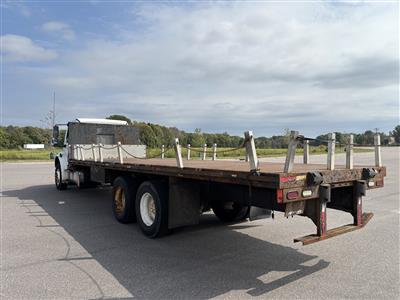 2012 Freightliner M2 106
