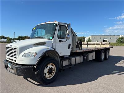 2013 Freightliner M2 106