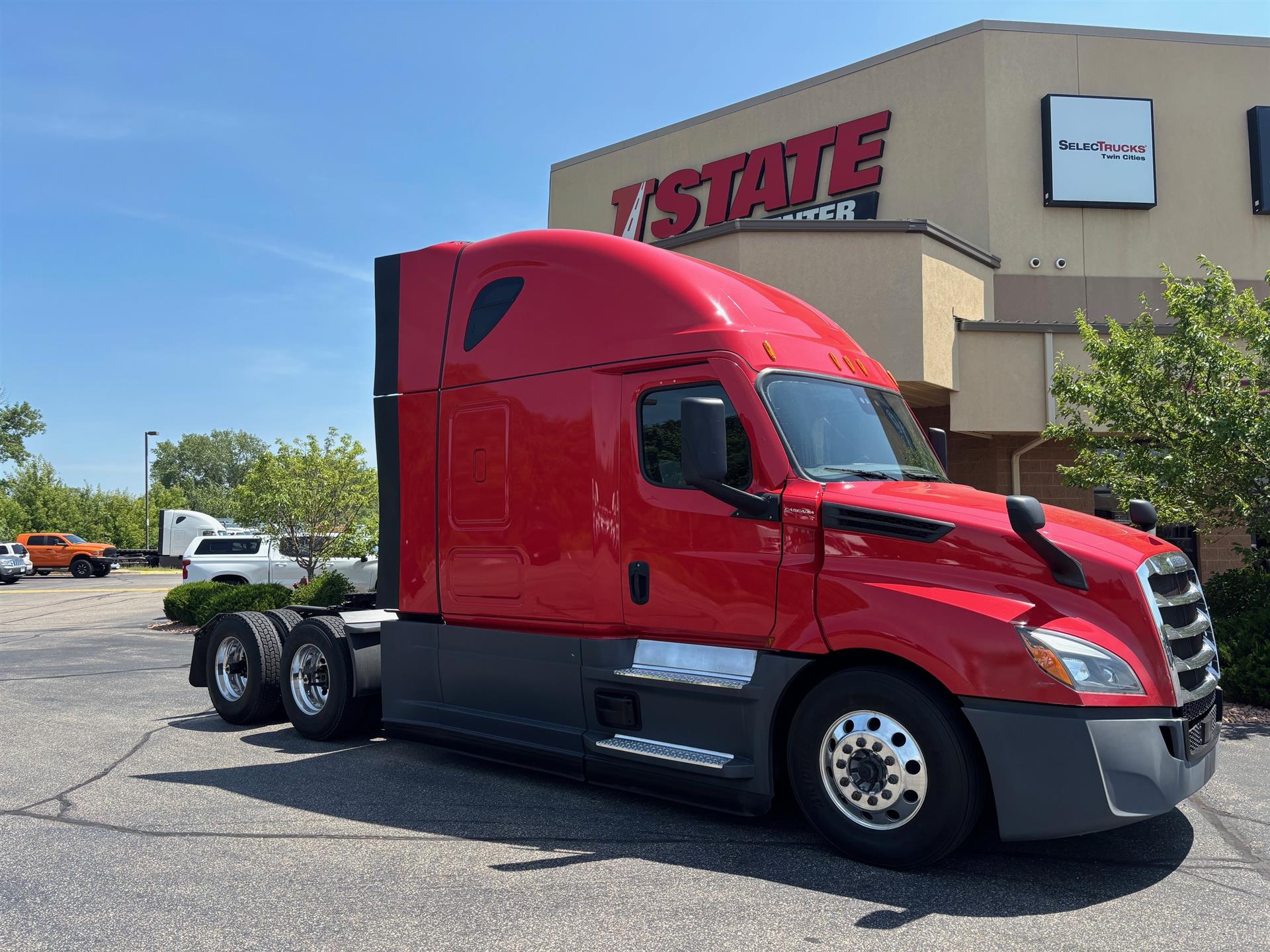 2022 Freightliner New Cascadia 