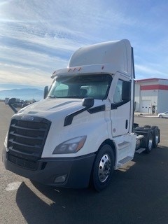 2025 Freightliner PE116DC