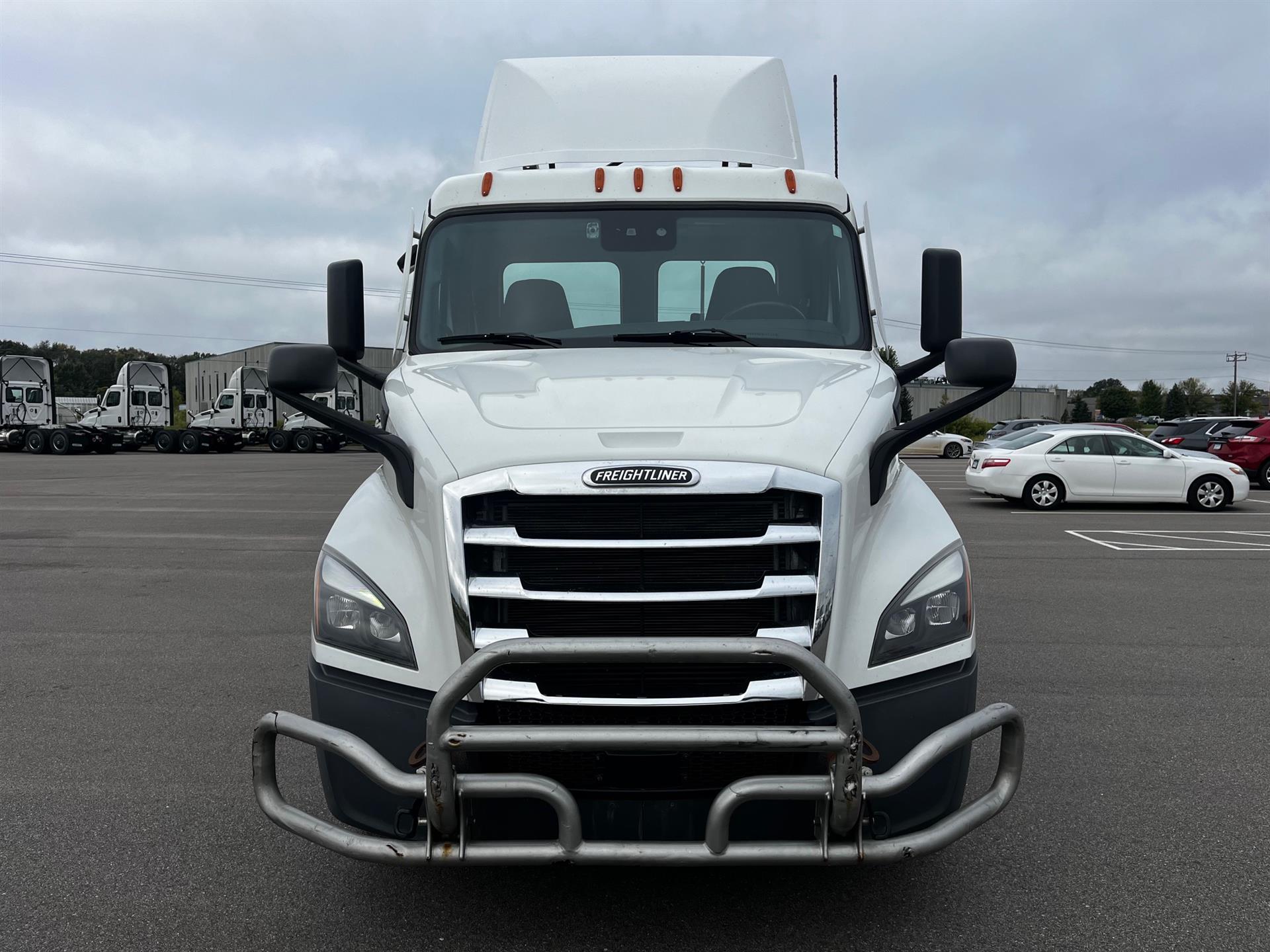 2023 Freightliner - image 10