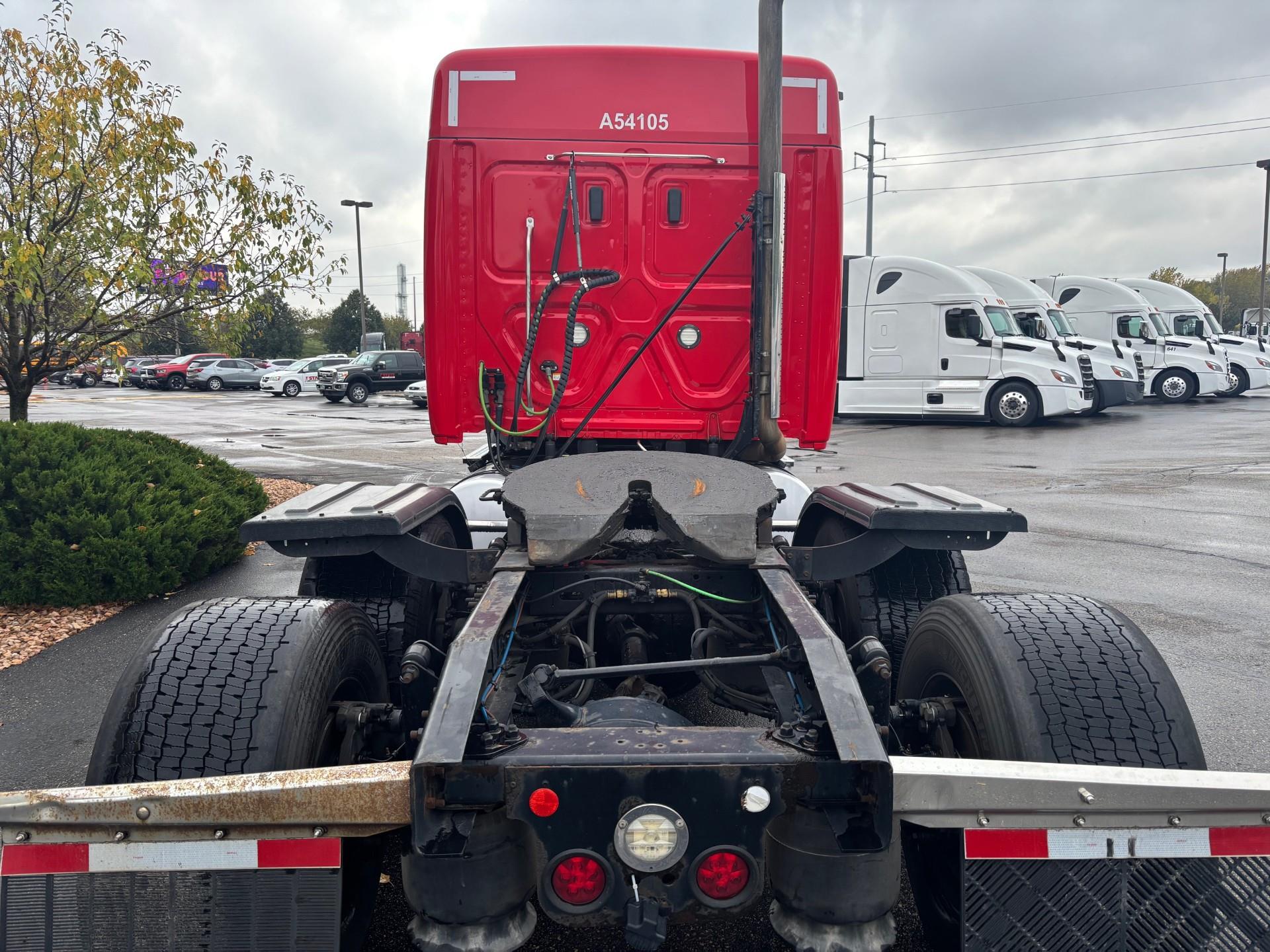 2021 Freightliner - image 3