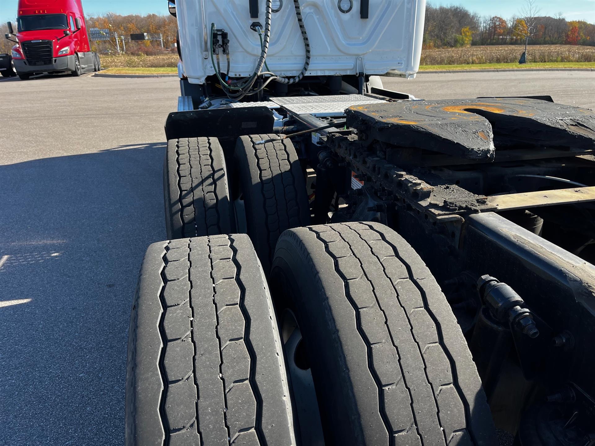 2023 Freightliner - image 10