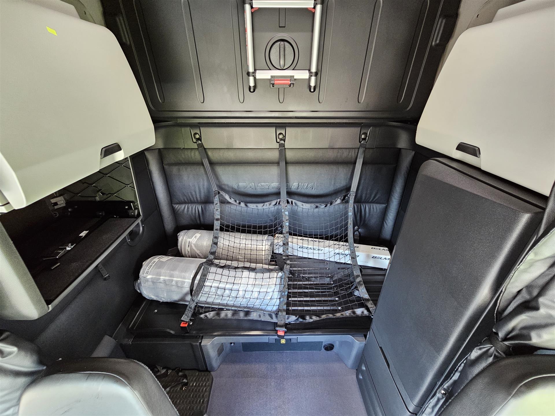 2026 Freightliner - image 8