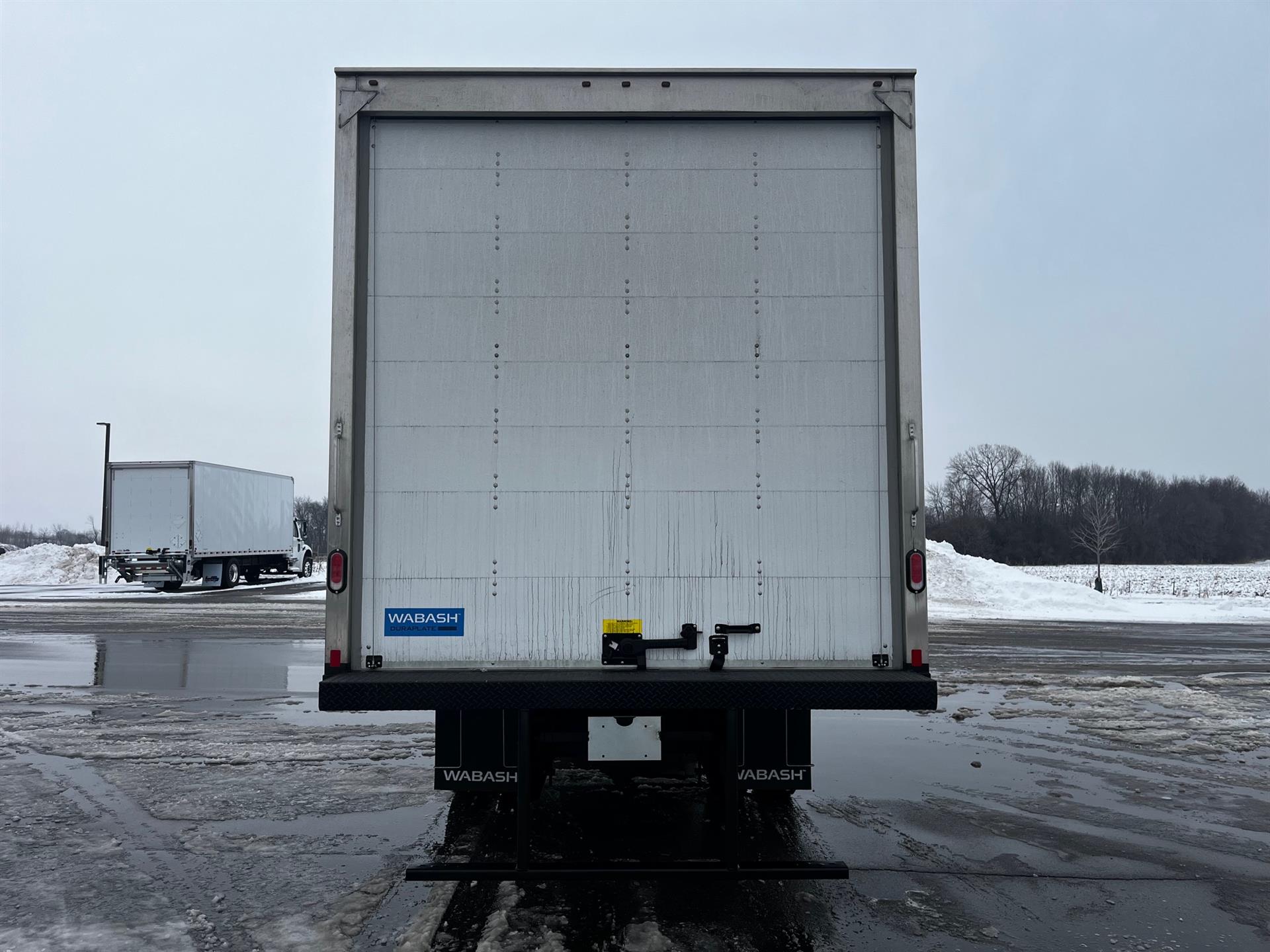 2026 Freightliner M2 106 - image 4