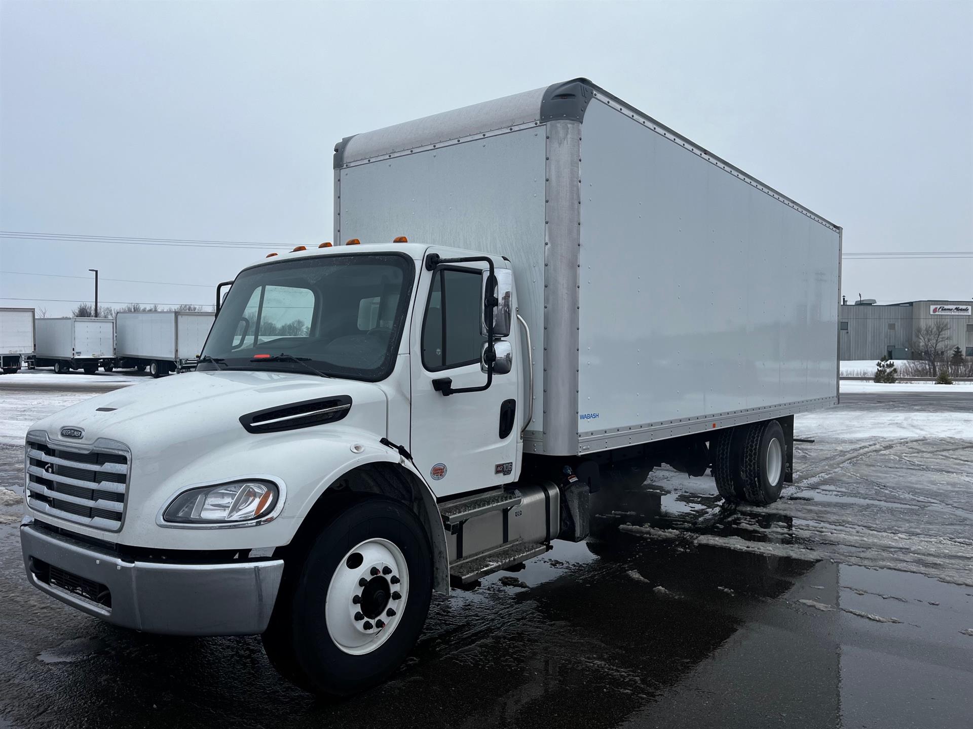 2026 Freightliner M2 106 - image 9