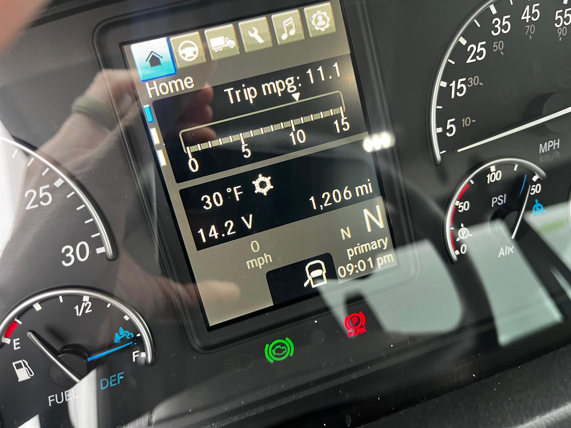 2026 Freightliner M2 106 - image 11