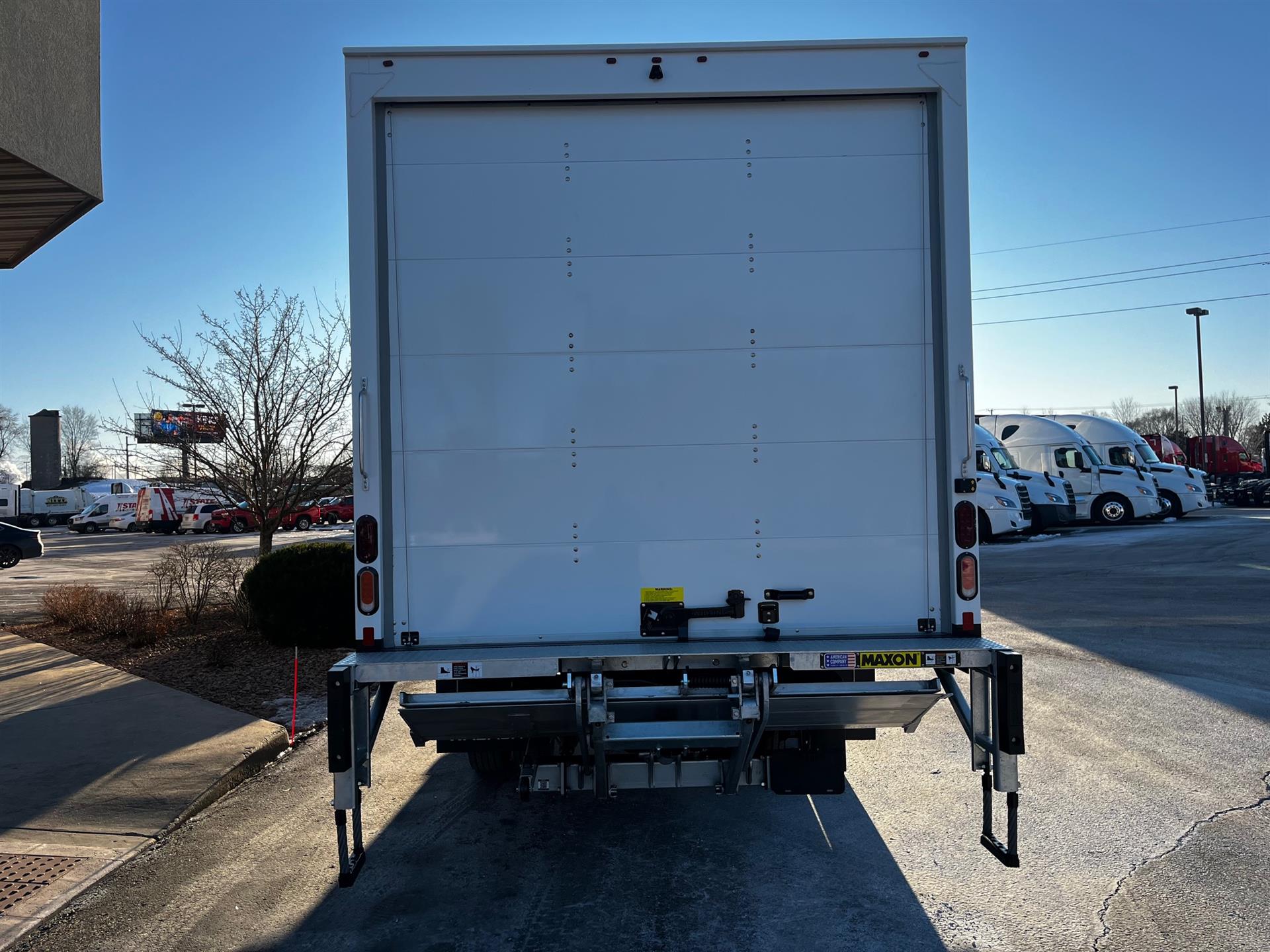 2025 Isuzu - image 11