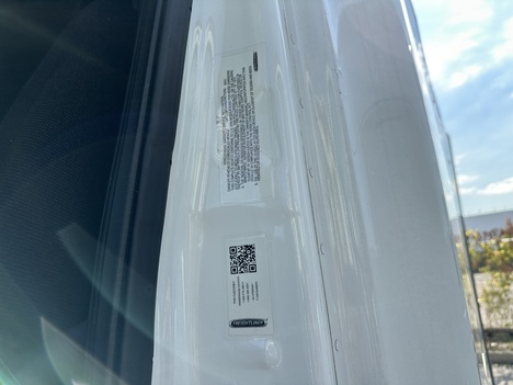 2022 Freightliner - image 11