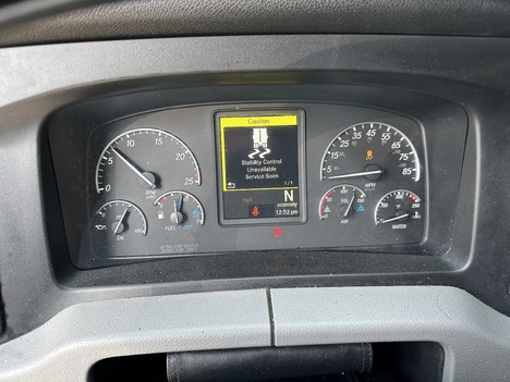 2022 Freightliner - image 22