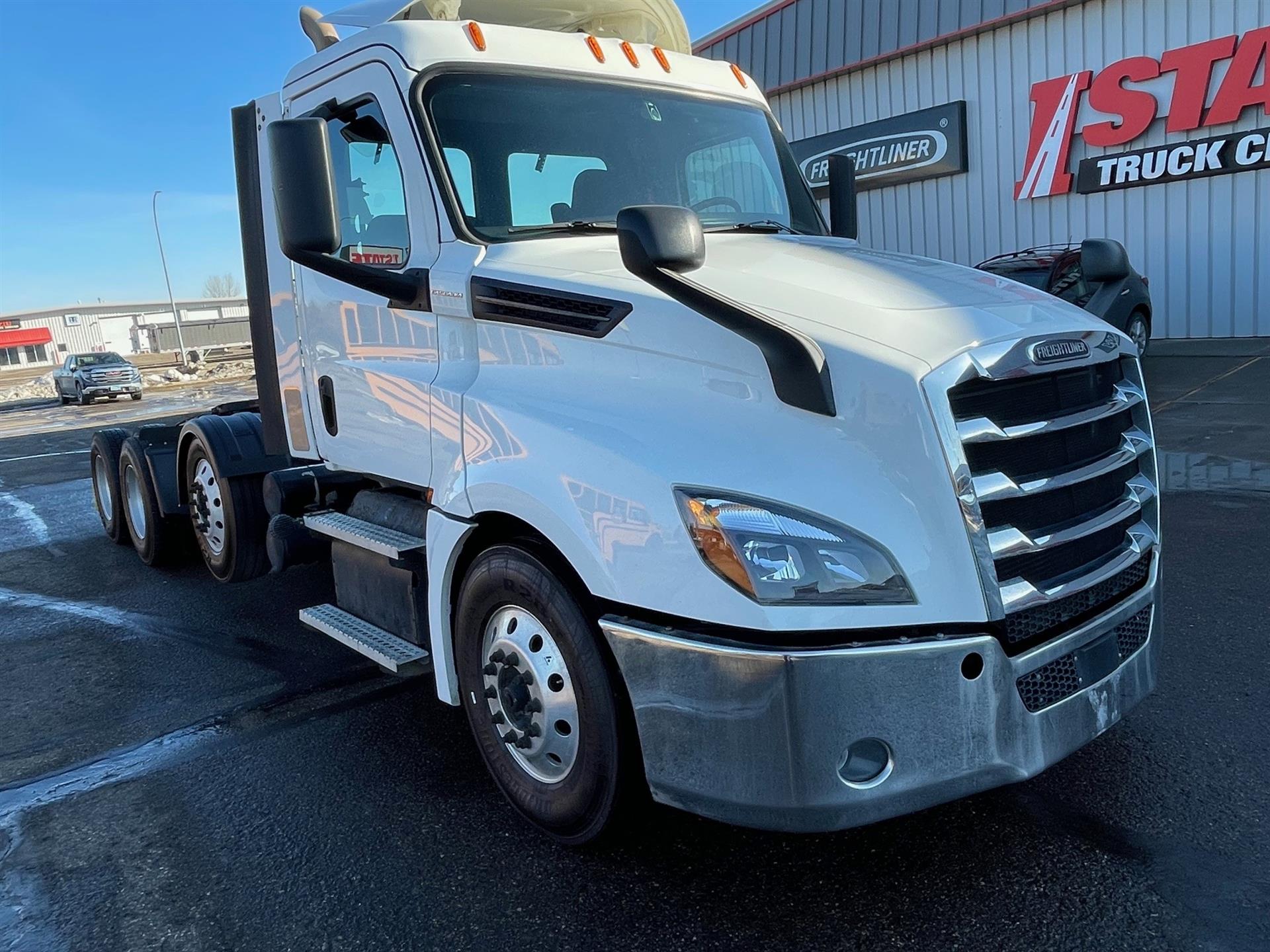2020 Freightliner - image 2