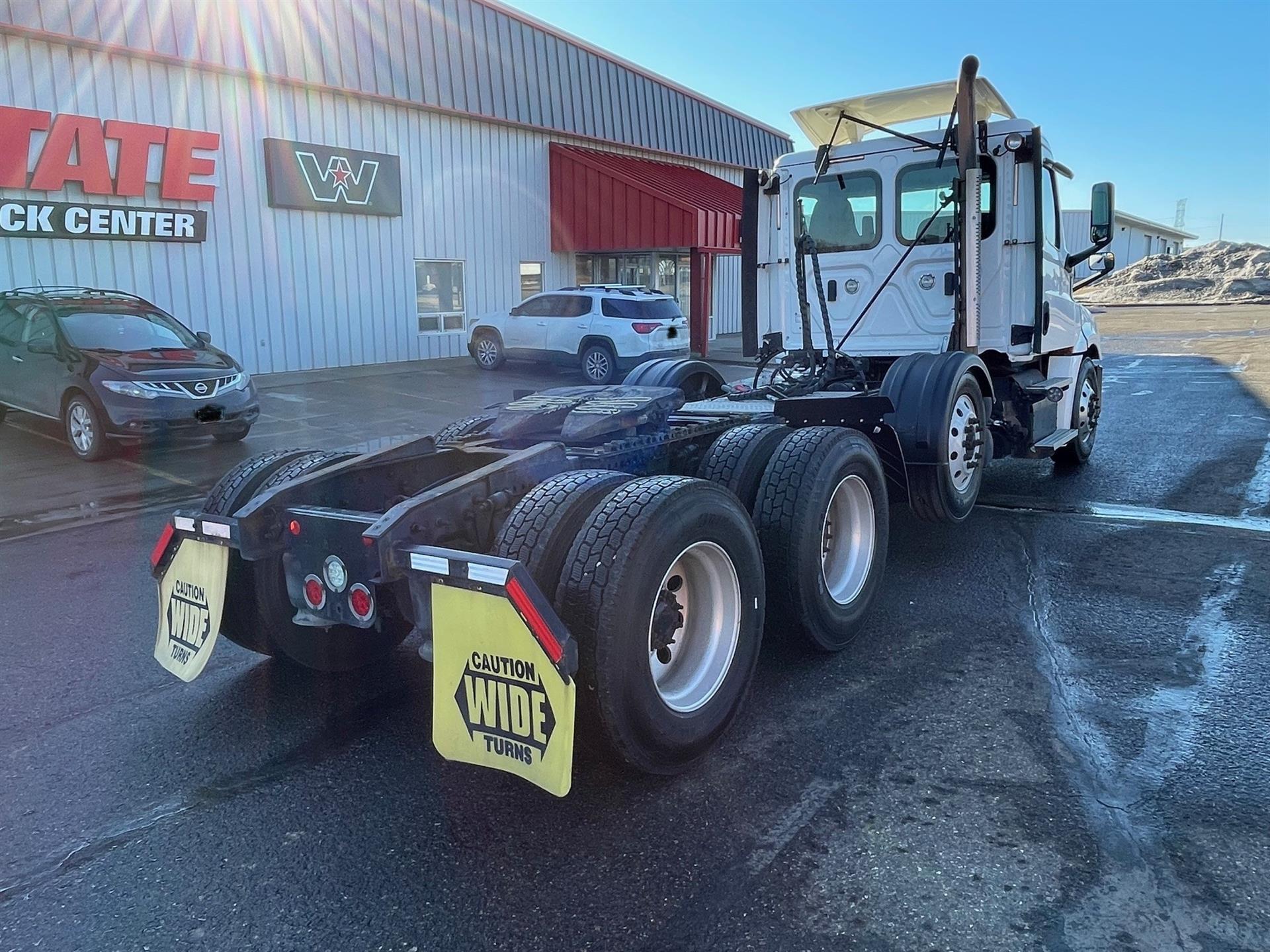 2020 Freightliner - image 6