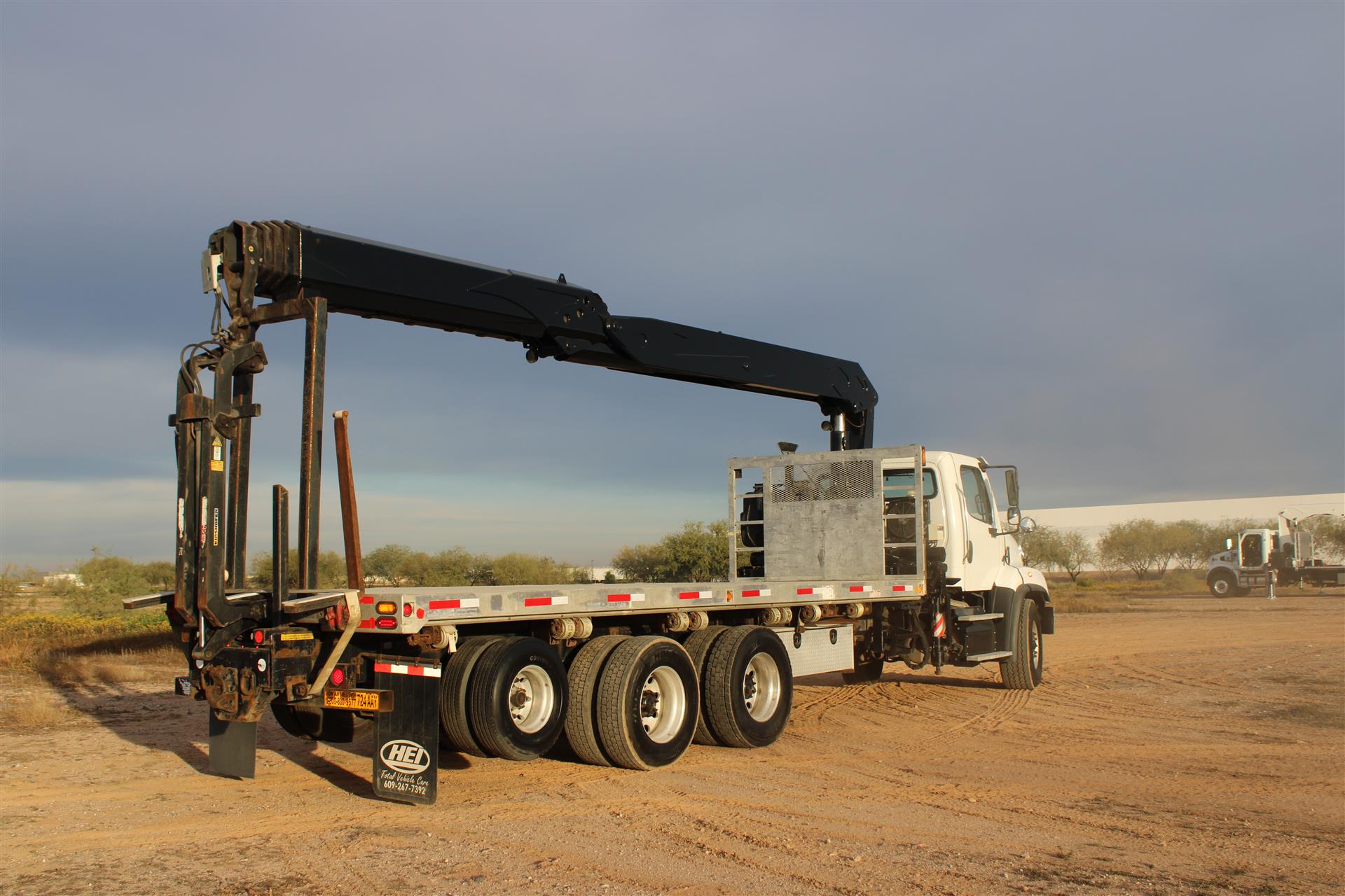 2016 Freightliner 114SD - image 5