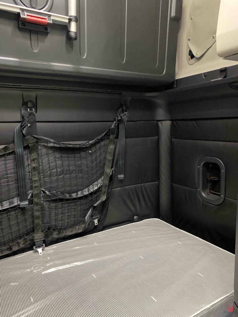 2024 Freightliner - image 7