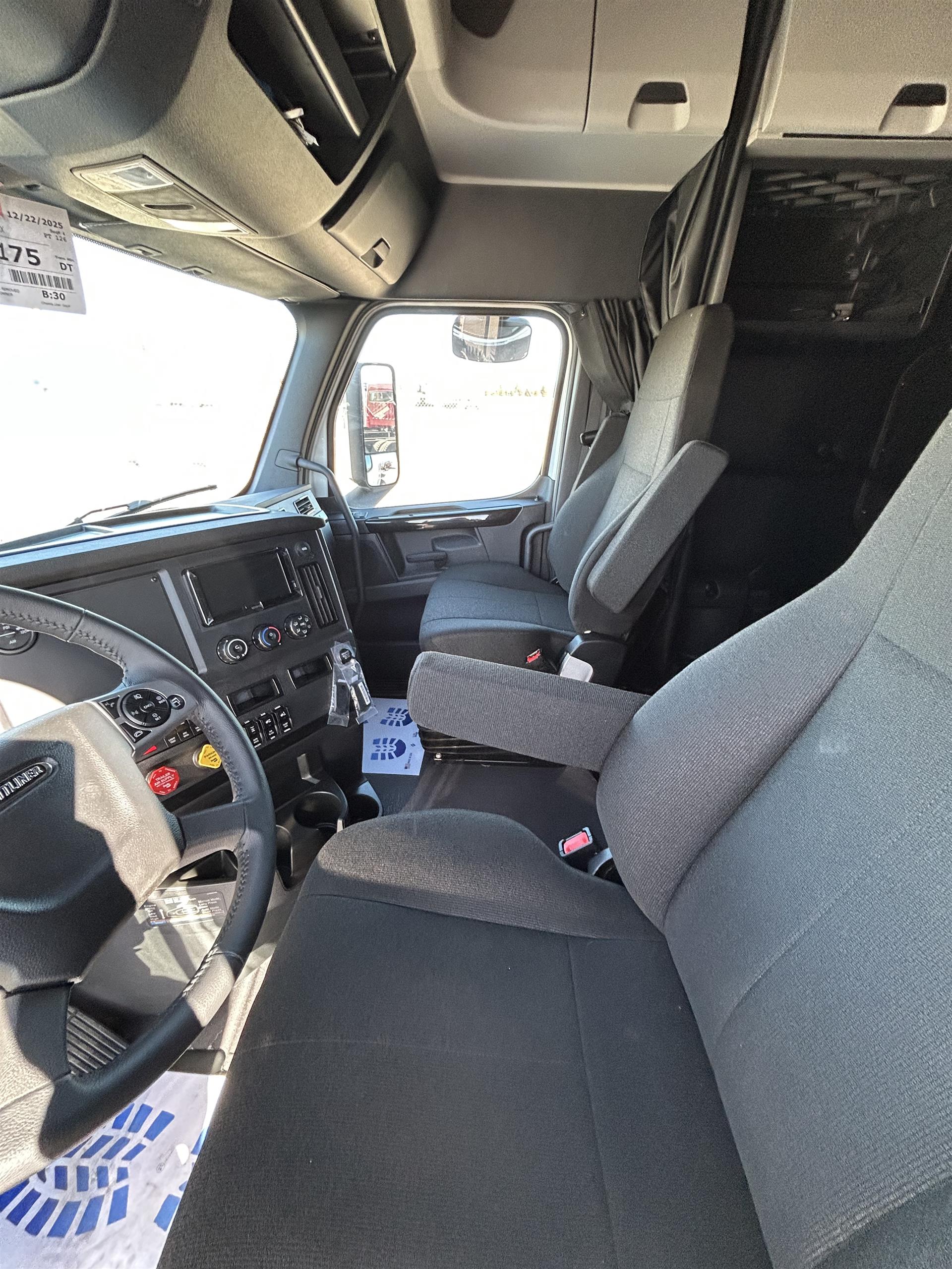 2026 Freightliner - image 4