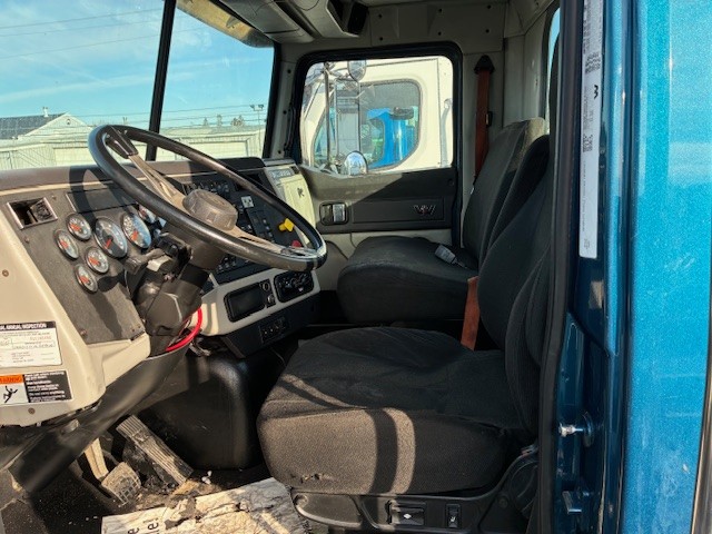 2015 Western Star - image 6