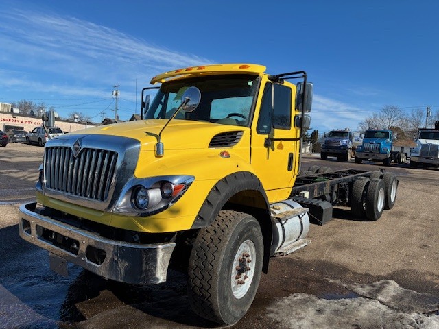 2018 International - image 1