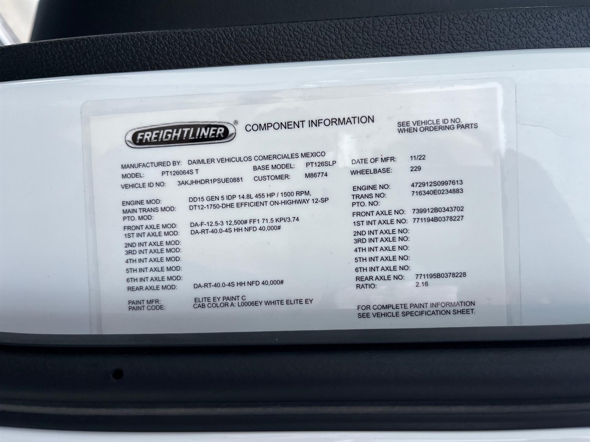 2023 Freightliner - image 21