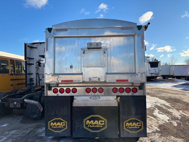 2018 MAC Trailer - image 3