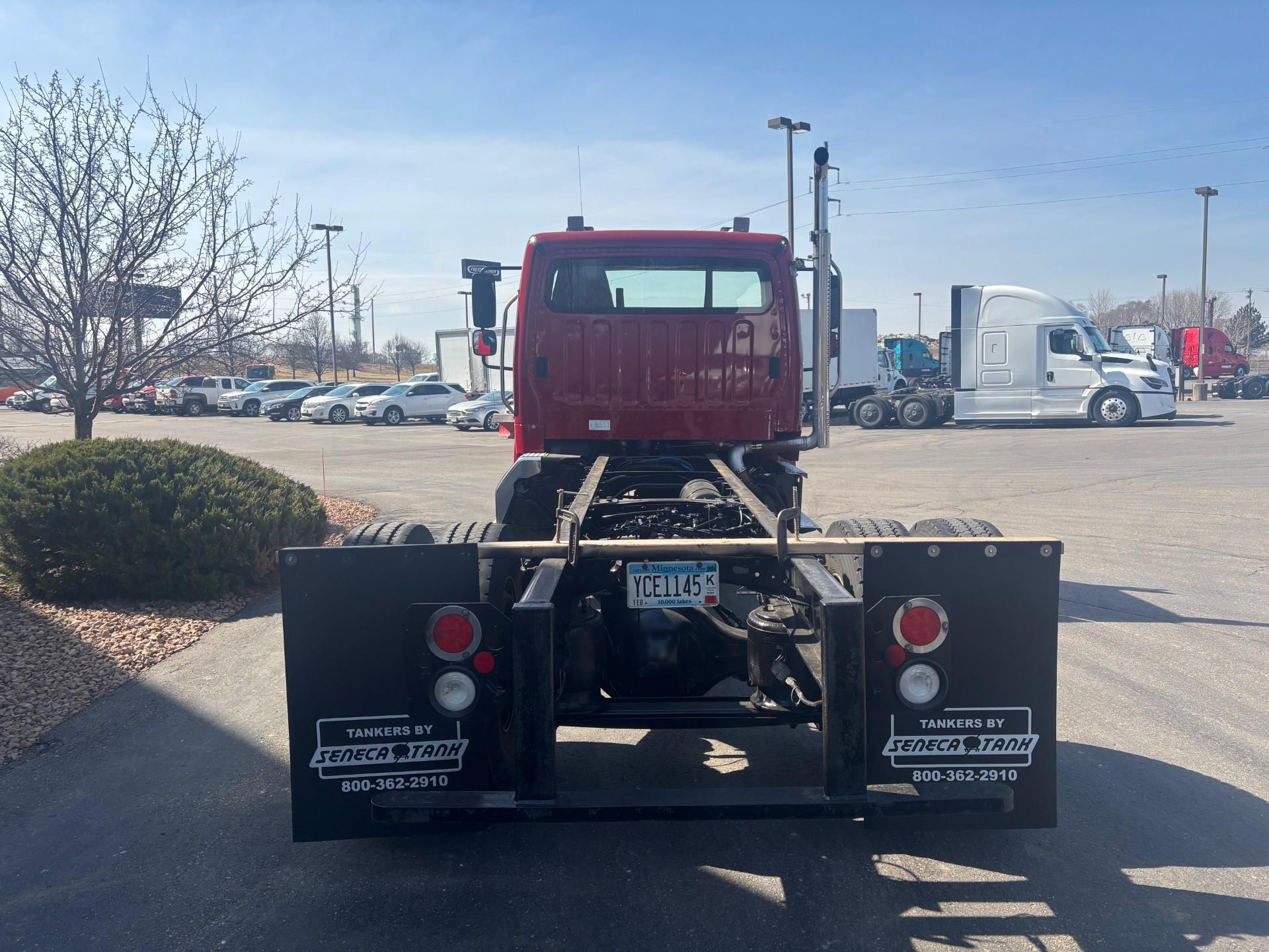 2024 Freightliner M2 106 - image 3