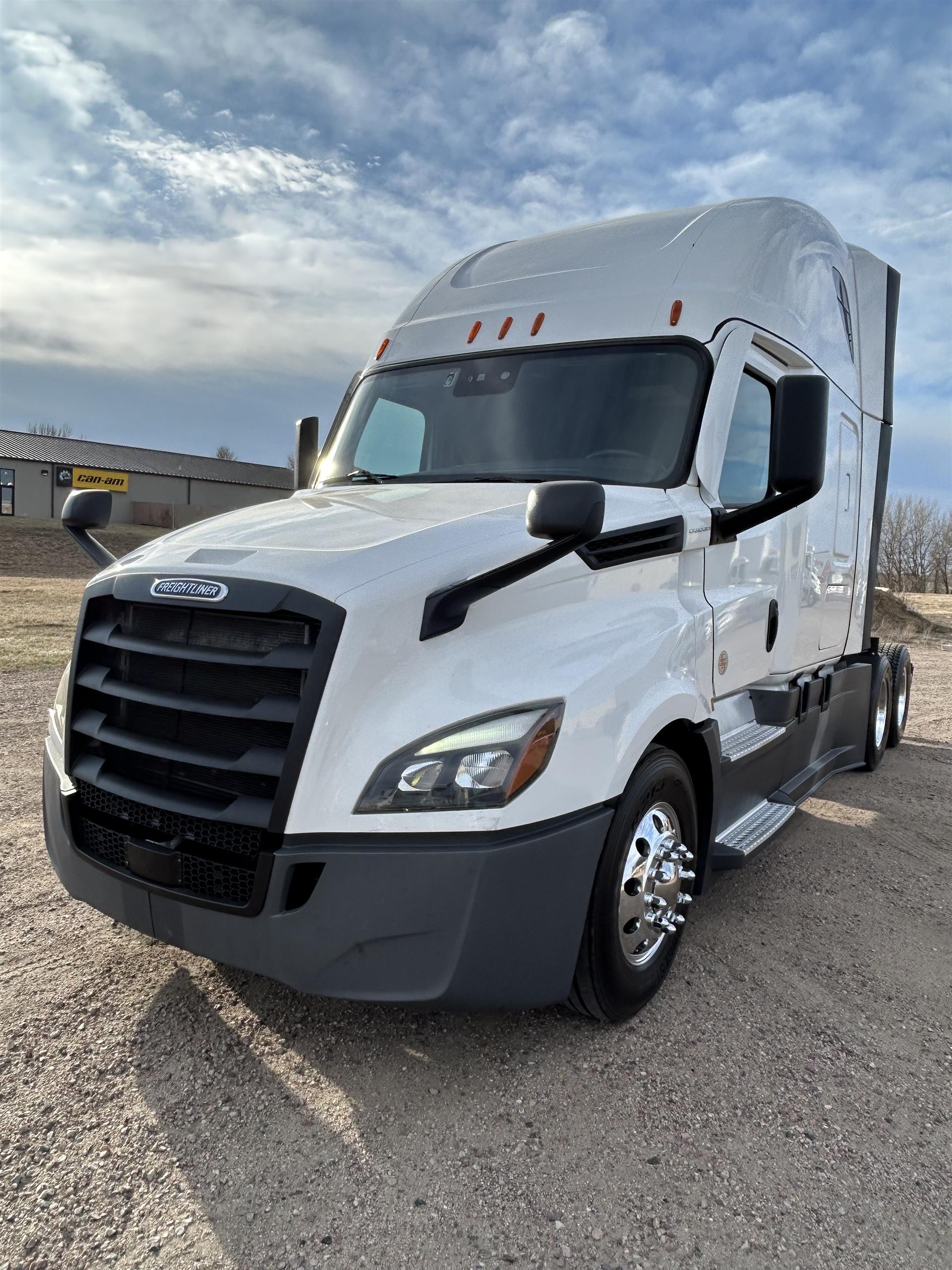 2021 Freightliner - image 12