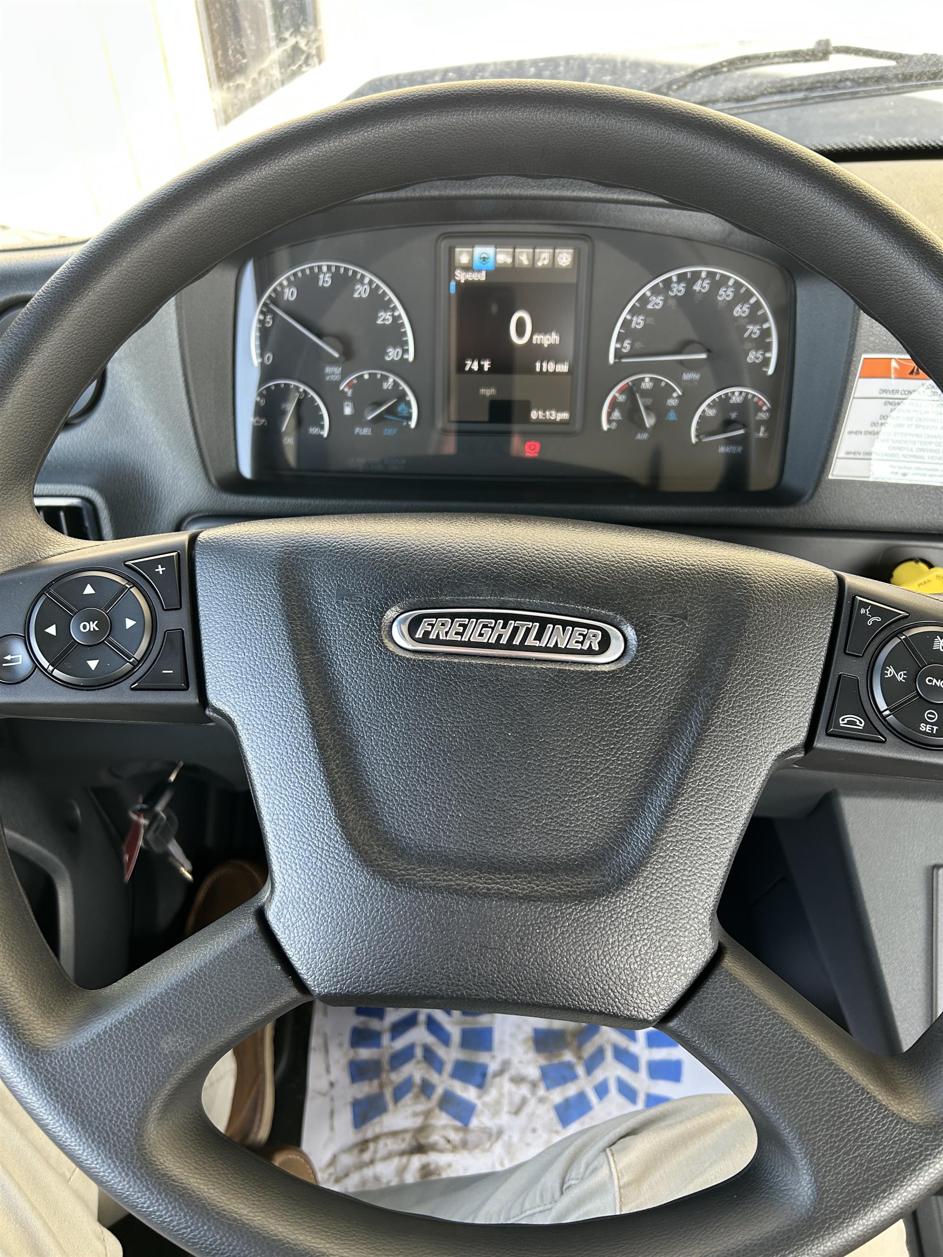 2027 Freightliner 114SD - image 10