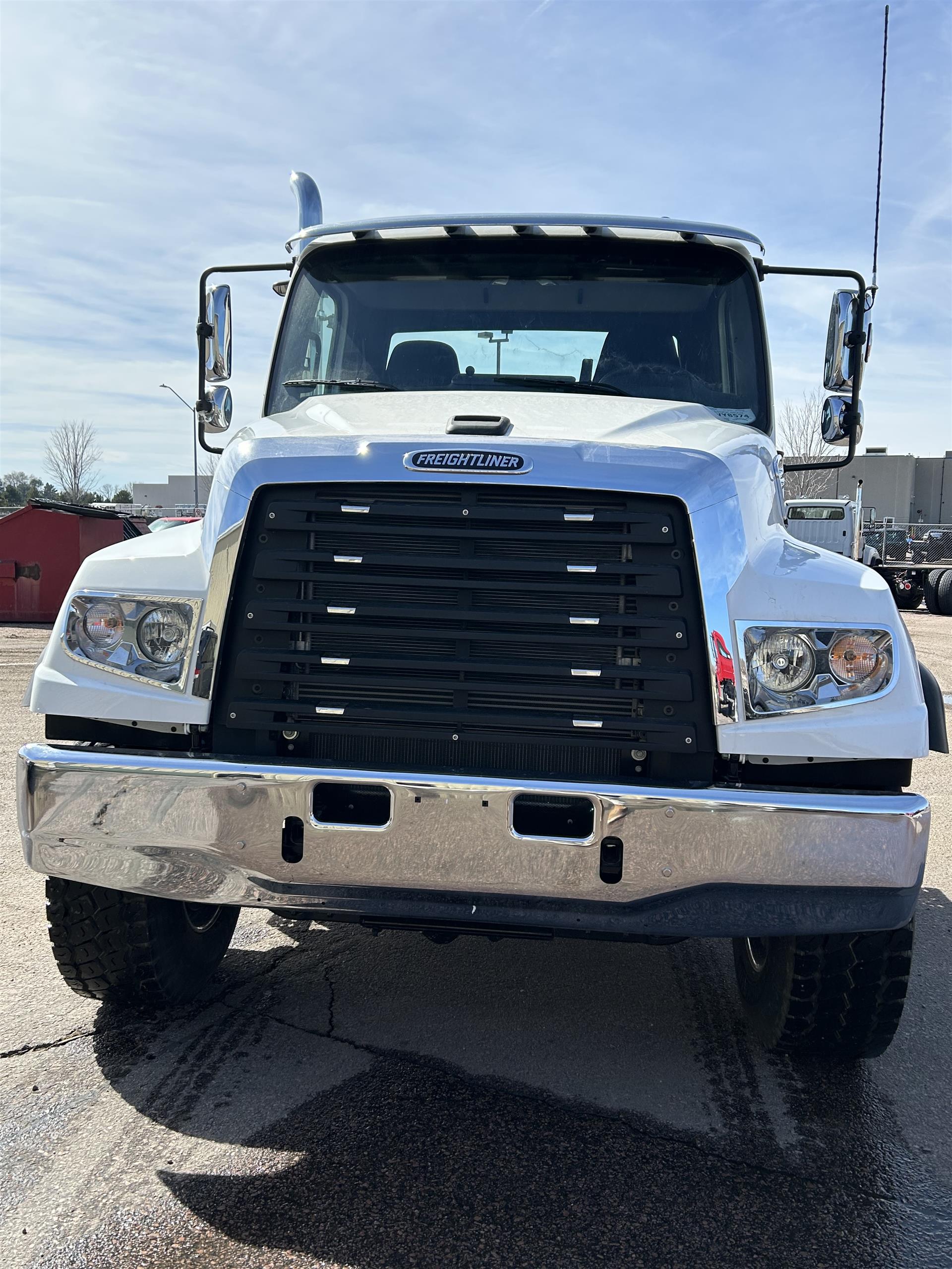 2027 Freightliner 114SD - image 3